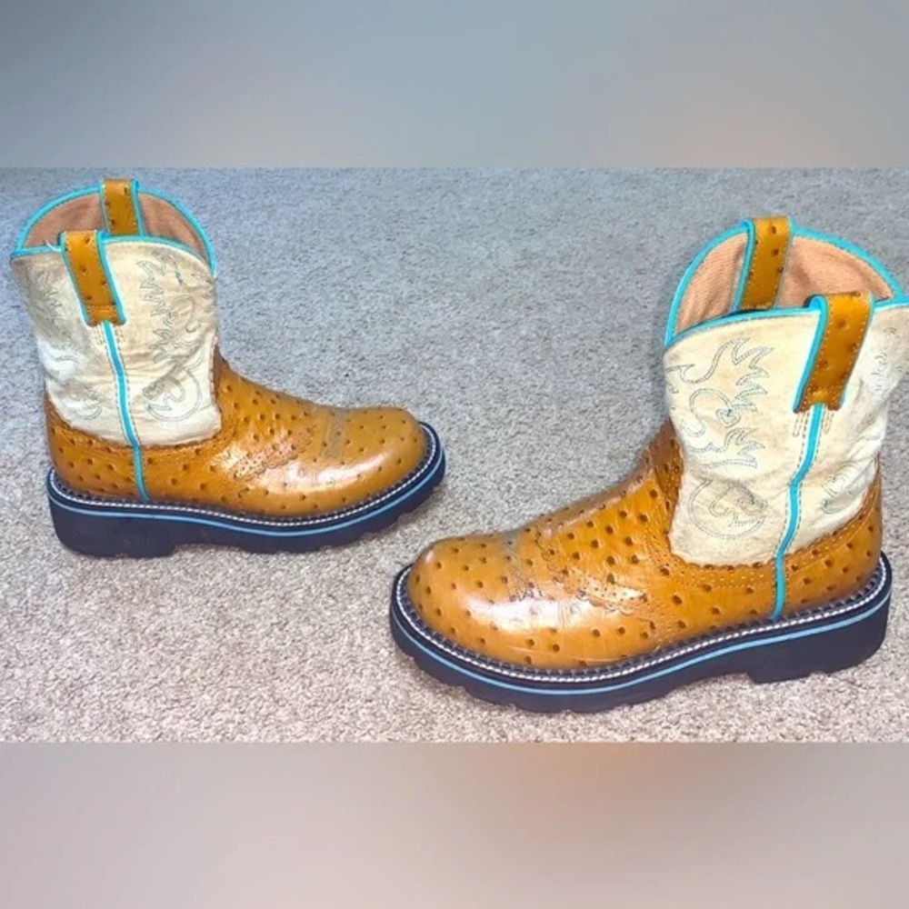 Arita flat baby western boot kids size 8